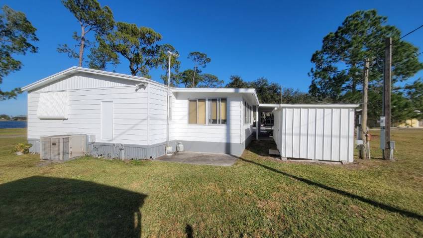 81 Stebbins Drive a Winter Haven, FL Mobile or Manufactured Home for Sale